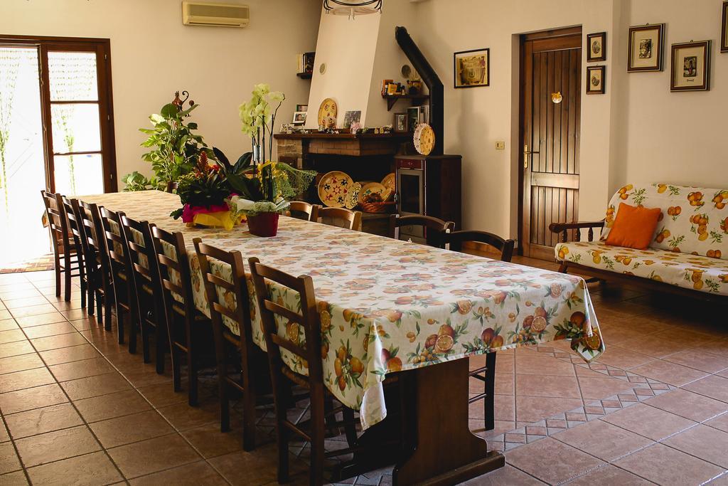 Agriturismo Perdaba Fluminimaggiore Exterior photo